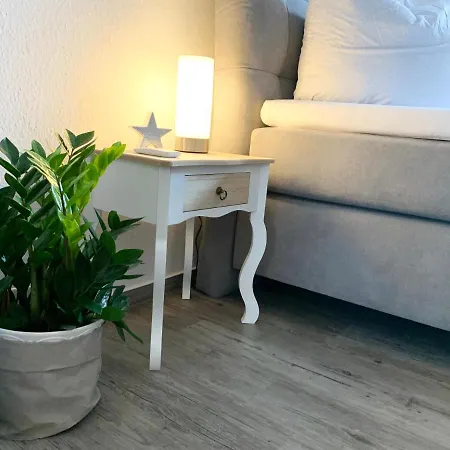 Premium Cityapartment *Tiefgarage,Netflix,Zentrum* Cottbus Buitenkant foto